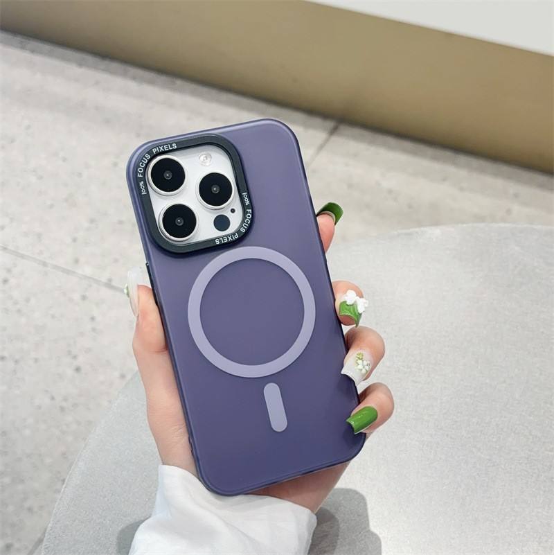 สีม่วงเข้ม