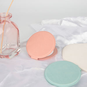 กระจกแต่งหน้าแบบพกพาขนาดเล็กพับได้กระจกขนาดเล็กกระจกขนาดเล็กทำจากหนังพียูสำหรับการเดินทาง - Product Image 5