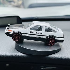 Venta al por mayor 1:64 <span class=keywords><strong>coches</strong></span> en <span class=keywords><strong>miniatura</strong></span> modelo de metal fundido a presión mini coche de aleación AE86 camión giratorio divertido coche decoración regalo juguete colección juguete - Product Image 2
