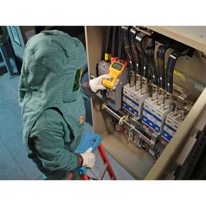 แคลมป์มิเตอร์ Fluke 355 AC/DC 2000A True RMS สำหรับวัดแรงดัน ความถี่ และความต้านทาน - Product Image 5