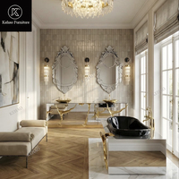 Meuble-lavabo de salle de bain moderne de luxe sur mesure à double vasque avec miroir, armoire en acier inoxydable et lavabo sur pied doré pour projets de villas et maisons