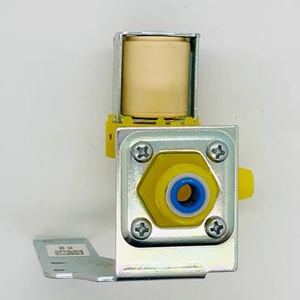 Robinet d'eau électrique en acier inoxydable Manitowoc 33129026 compatible avec l'eau du robinet - Product Image 1