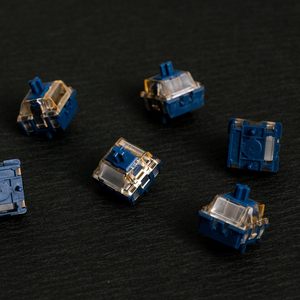 Interruptor Magnético Mecánico Astrolink de Akko para Teclado Gaming HE de Respuesta Rápida, Interruptores de Teclas Preiluminados con Resorte de 20 mm - Product Image 4