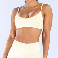 Débardeur de yoga uni de style européen et américain, coupe ajustée sans manches pour le fitness et les entraînements en extérieur