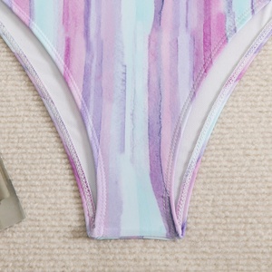 Ensemble de bikini tricoté à la main sur mesure pour femmes, maillot de bain sexy 2 pièces pour filles avec pompons en cristal, vêtements de plage - Product Image 3