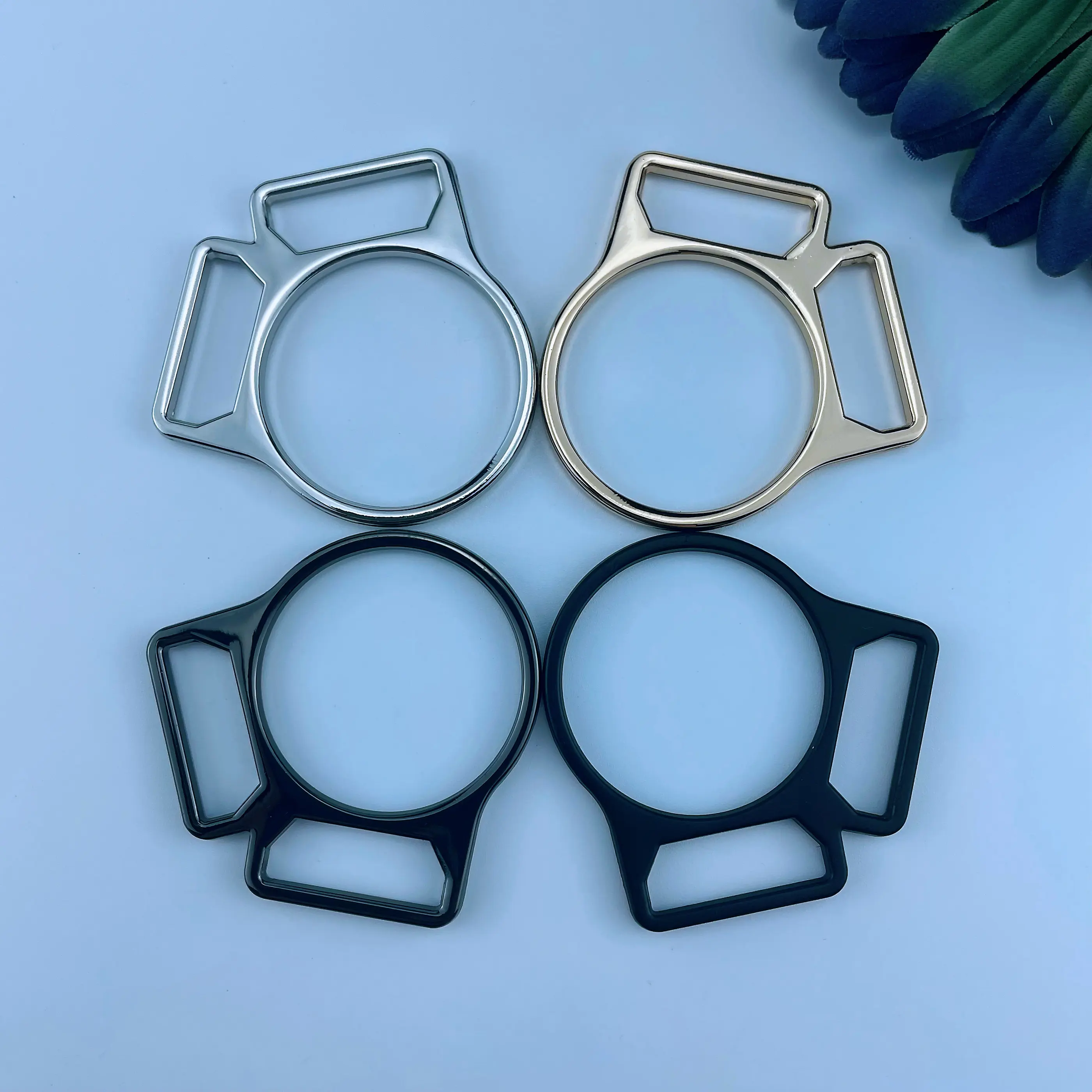 Logo personnalisé boucle en métal Boucles en métal anneaux strass connecteur pour robe vêtement accessoires décoratifs