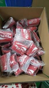 Couvre-boîtes de boisson en silicone personnalisés avec logo 355 ml pour les canettes de Coca-Cola, <span class=keywords><strong>Fanta</strong></span>, Sprite, bière, couvre-bouteilles de boisson, manchon en silicone - Product Image 6