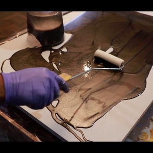 Peinture époxy transparente produite en usine, revêtement anti-rayures et résistant à l'usure, non poreux, <span class=keywords><strong>pour</strong></span> la fabrication de tables en bois DIY à usage domestique - Product Image 1
