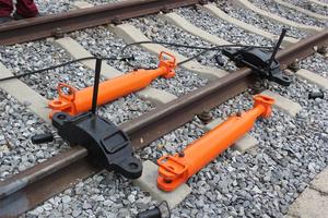 YLS-900I उत्कृष्ट गुणवत्ता रेलवे उपकरण रेल खींच खींचने की मशीन पंप स्टेशन के साथ चीन में किए गए - Product Image 5