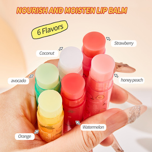 Set de Bálsamos Labiales Hidratantes e Iluminadores con Sabor a Frutas Dulces Orgánicas, Barra No Grasosa con Efecto Voluminizador - Product Image 2