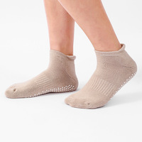 Chaussettes de Pilates antidérapantes personnalisées, chaussettes de yoga multicolores au prix d'usine