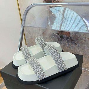 Sandales plates décontractées de luxe pour femme 2026 – Nouveauté tongs et claquettes d'été pour femme - Product Image 4