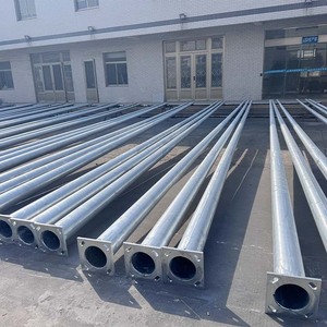 Poste de Alumbrado Público de Acero Q235B Galvanizado en Caliente para Iluminación Arquitectónica de Plazas Urbanas y Culturales - Product Image 1