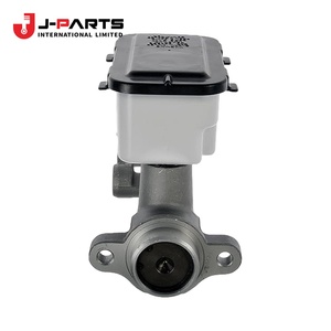 Kit de cylindre, maître-cylindre de frein pour Toyota HIACE RZH113 1989-2004 - Product Image 1