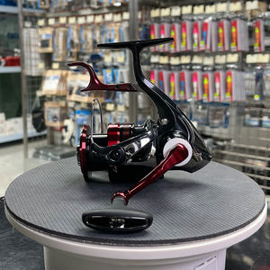 Vente flash Moulinet <span class=keywords><strong>Shimano</strong></span> - BB-X LARISSA Moulinet à levier <span class=keywords><strong>de</strong></span> freinage pour la pêche en mer, équipement <span class=keywords><strong>de</strong></span> pêche en eau salée, pêche sur roche - Product Image 6