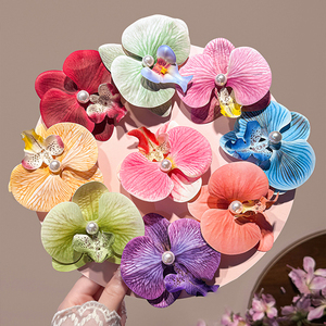 Barrettes à cheveux réalistes en forme d'orchidée Phalaenopsis avec perles, élégantes épingles à cheveux papillon orchidée, accessoires <span class=keywords><strong>de</strong></span> coiffure pour mariée, plage et mariage - Product Image 2