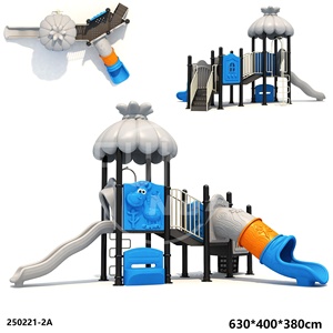 Petit toboggan d'extérieur professionnel résistant aux UV et respectueux de l'environnement pour les aires de jeux dans les cours et les zones de loisirs privées - Product Image 3