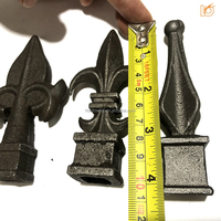Vente en gros de lances en fonte pour balustres carrés en fer forgé de 1/2 ''Lances en acier forgé pour la décoration de clôture extérieure