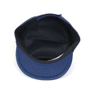 <span class=keywords><strong>2025</strong></span> Phong Cách Satin Vải Sang Trọng Flat Top Mũ Nhà Sản Xuất Tùy Chỉnh 3D Thêu Chất Lượng Cao Thời Trang Phố Bowler Cap Cho Nam Giới - Product Image 5