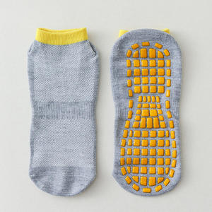 Bán Buôn Tùy Chỉnh Chống-Trượt <span class=keywords><strong>Grip</strong></span> Vớ Cho Thư Bị Trả Lại Trampoline Công Viên Non-<span class=keywords><strong>Slip</strong></span> Dưới Logo Kỹ Thuật Số Cho Mùa Xuân Mùa - Product Image 5