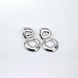 Pendientes de aro irregulares, joyería geométrica para las orejas, para fiesta, boda, regalo - Product Image 6