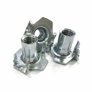 Nhà sản xuất cung cấp tùy chỉnh cường độ cao thép không gỉ bốn Claw Nut Chất lượng cao Metric TEE NUT - Product Image 4