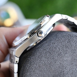 Exquisite Craftsmanship 316L Stainless Steel <b>Case</b> and Bracelet Luminous Date Display Transparent Back Mechanical <b>Watch</b> - Product Image 5