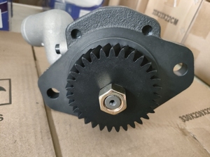 New Hydraulic <b>Pump</b> RE73947 RE69866 RE73947 RE72058 Construction Machinery Parts for Deere Tractor 5076E 5082E 5090E 5410 RE73947 - Product Image 4