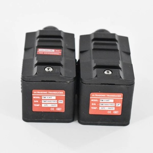 Débitmètre ultrasonique haute précision 1 % pour liquides (eau, huile) à fixation par pince, modèles TS-2/TM-1/TL-1/TS-2-H/TL-1-HT/TM-1-H TC-1 - Product Image 1