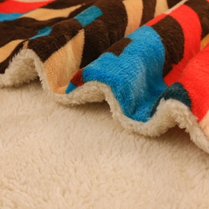 Vente en gros <span class=keywords><strong>de</strong></span> couvertures raschon douces avec motif, impression <span class=keywords><strong>de</strong></span> couverture personnalisée confortable en polaire Sherpa - Product Image 5