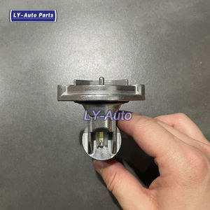 A1245420017 1245420017 Capteur de niveau d'huile moteur pour Mercedes-Benz 190D 190E 260E 300CE 300D 300E 300SD - Product Image 3