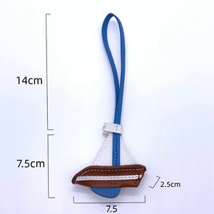 Pendentif décoratif haut de gamme en cuir véritable tanné végétal pour sac nautique - Product Image 6