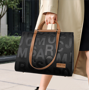 Ensemble de sacs cadeaux de luxe de créateur, sacs cadeaux de Noël, sacs à main de marque célèbre, sacs à main occidentaux 2024 - Product Image 2