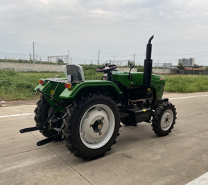 รถแทรกเตอร์ TT604 4x4 อเนกประสงค์ พร้อม PTO และระบบเชื่อมต่อ 3 จุด - Product Image 1
