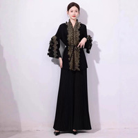 Ensemble streetwear ample à manches longues plissé de la nouvelle collection automne Miyake, avec bordure perlée et haut orné de dorure, pantalon large, 2 pièces