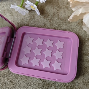 おしゃれなニキビスポットトリートメントパッチ ハイドロコロイド 4枚入り 星型 全肌質対応 3年間使用可能 ティーン向け - Product Image 6