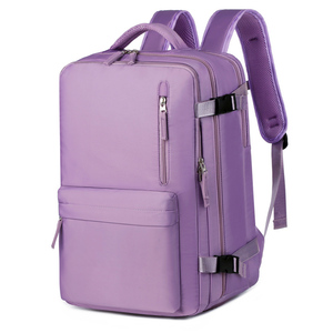 Sac de voyage étanche avec compartiment à chaussures, sac pour ordinateur portable élégant avec logo personnalisé et port de charge USB - Product Image 2