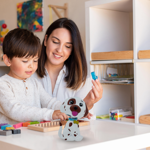 Bobblehead Dog White with Brown Dots est un animal mignon et ludique, parfait pour votre tableau de bord de voiture, votre bureau ou votre décoration intérieure. - Product Image 5
