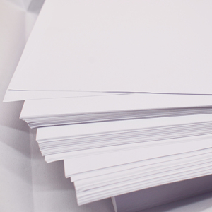 Papel de Impresión y Escritura A4, 70 g/m², Blanco, Pulpa de Madera, Anti-Encrespamiento, Tipo Original, para Oficina y Escuela, Evershine China - Product Image 1