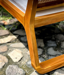 Chaise de jardin en teck avec coussin, mobilier de patio contemporain, sièges pour bord de piscine - Product Image 4