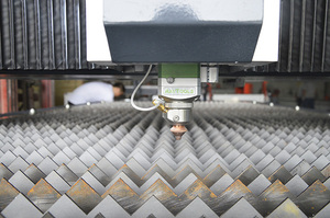 1000w 1500w 2000w 3000w 6000w Metal CNC Fiber lazer kesici lazer kesme makinesi için demir çelik alüminyum bakır plaka levha - Product Image 4