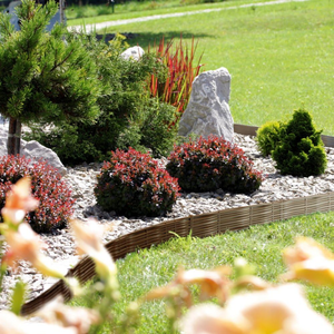 Ribete de jardín Plástico 10 m Impermeable UV Estaca de suelo Cama de flores Diseño de borde Valla Prado - Product Image 5