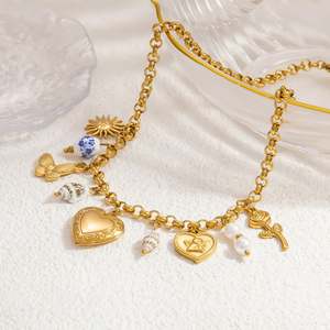 Collar de Acero Inoxidable Chapado en Oro de 18k con Colgante de Mariposa y Concha, Cadena para Clavícula, Caja de Regalo para Parejas, Ideal para Ocasiones Especiales - Product Image 5