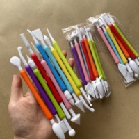 9-teiliges Plastik-Fondant-Skulpturierwerkzeug-Set Töpfer-Modellierwerkzeuge für Kuchen-Blumen-Dekoration Handwerkzeuge