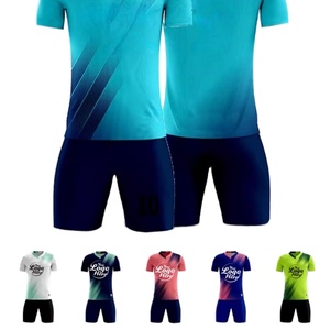 Maillot de football personnalisé à séchage rapide en Spandex/Polyester, imprimé par transfert thermique, tenue de football colorée pour adultes, respirante et personnalisable - Product Image 3