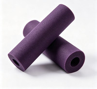 Manchon de protection antidérapant en mousse de caoutchouc NBR coloré et personnalisé avec service de découpe pour poignées et accessoires d'outils