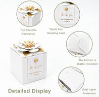 Boîte cadeau carrée pliable en carton pour mariage, avec logo personnalisé en relief, matériaux recyclés, emballage pour bonbons, chocolats et gelées