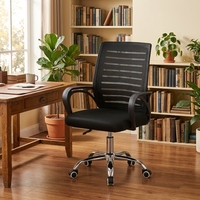 Chaise de bureau moderne à dossier en maille respirante, avec accoudoirs confortables, pivotante et à roulettes, pour la maison, le bureau et l'étude