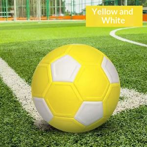 Pallone da <span class=keywords><strong>Calcio</strong></span> Magico Curvo PZ141 di Jiangxi, Vendita Calda Transfrontaliera, Pallone con Cucitura a Indentazione in EVA - Product Image 4