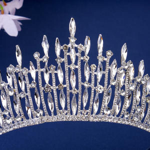 Diadema de Cristal con Baño de Rodio de Lujo Ligero Mianino y Corona de Novia para Cumpleaños de Dieciocho Años, 23 cm - Product Image 4